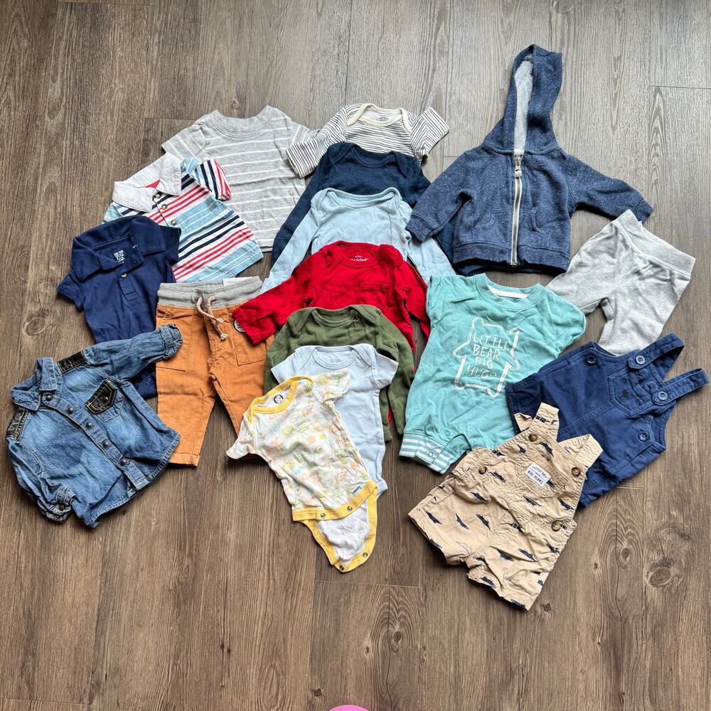 Baby Boy Newborn Clothes Large Lot 17 Pieces NB Infant Bundle Set Spring Fall